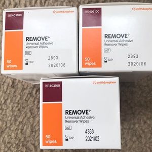 Skin prep adhesive wipes and remover